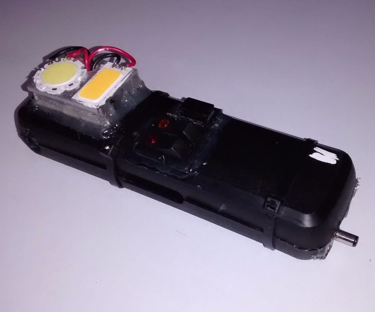 Home-Made LED Flashlight USB Charger (12V 1.8Ah Li-ion Battery!)