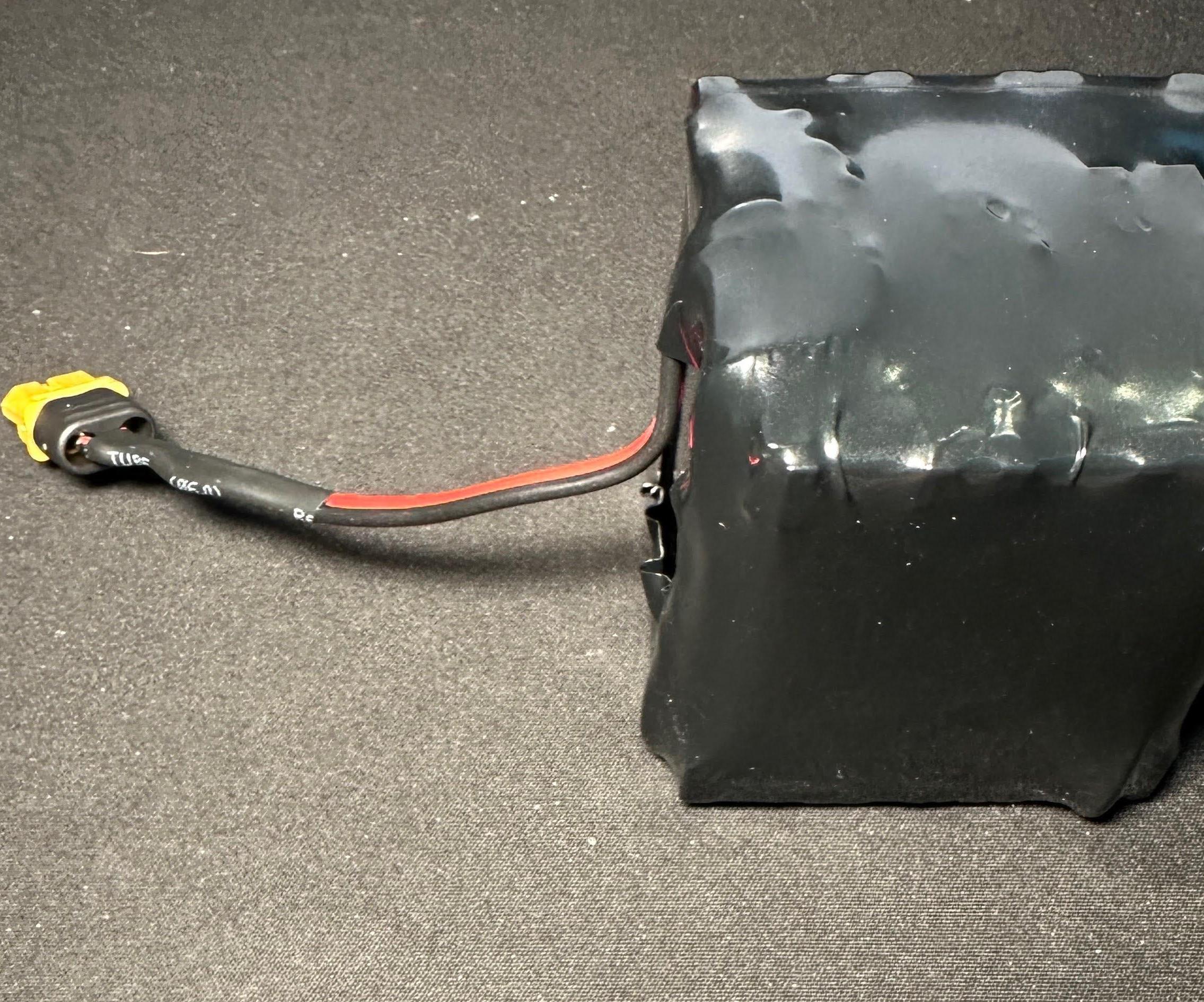 Custom 12 Volt Battery With 18650 Cells