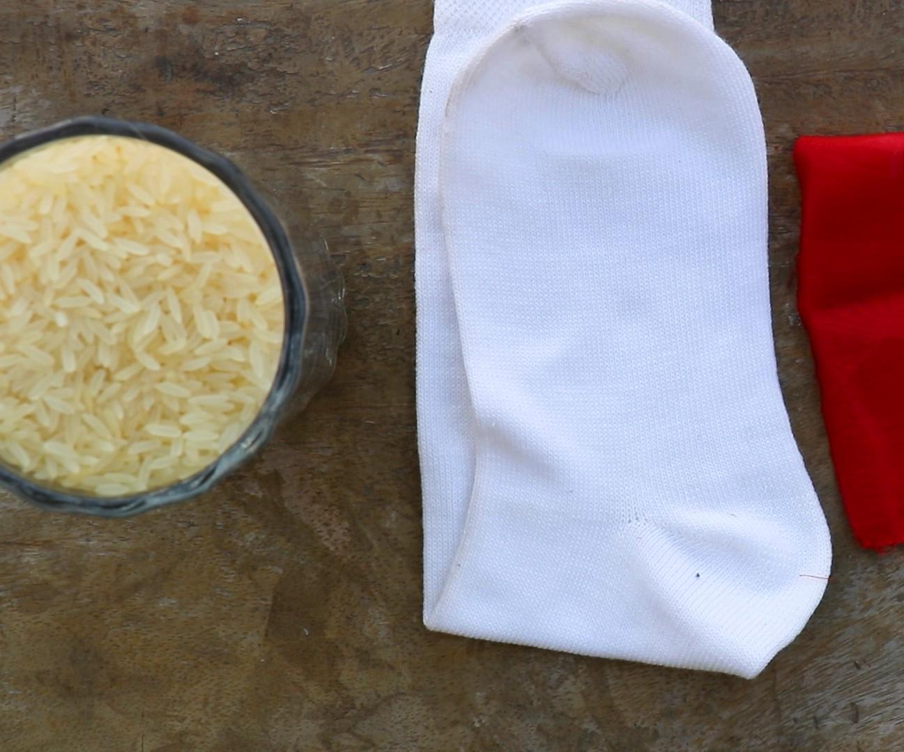 How to Make a Sock Snowman With Rice | Sock Snowman in 5 Minutes