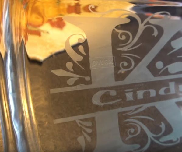 How to Etch on Glass, Using Cricut Explore