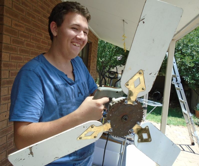 Solar Powered Ceiling Fan, Circular Saw Conversion