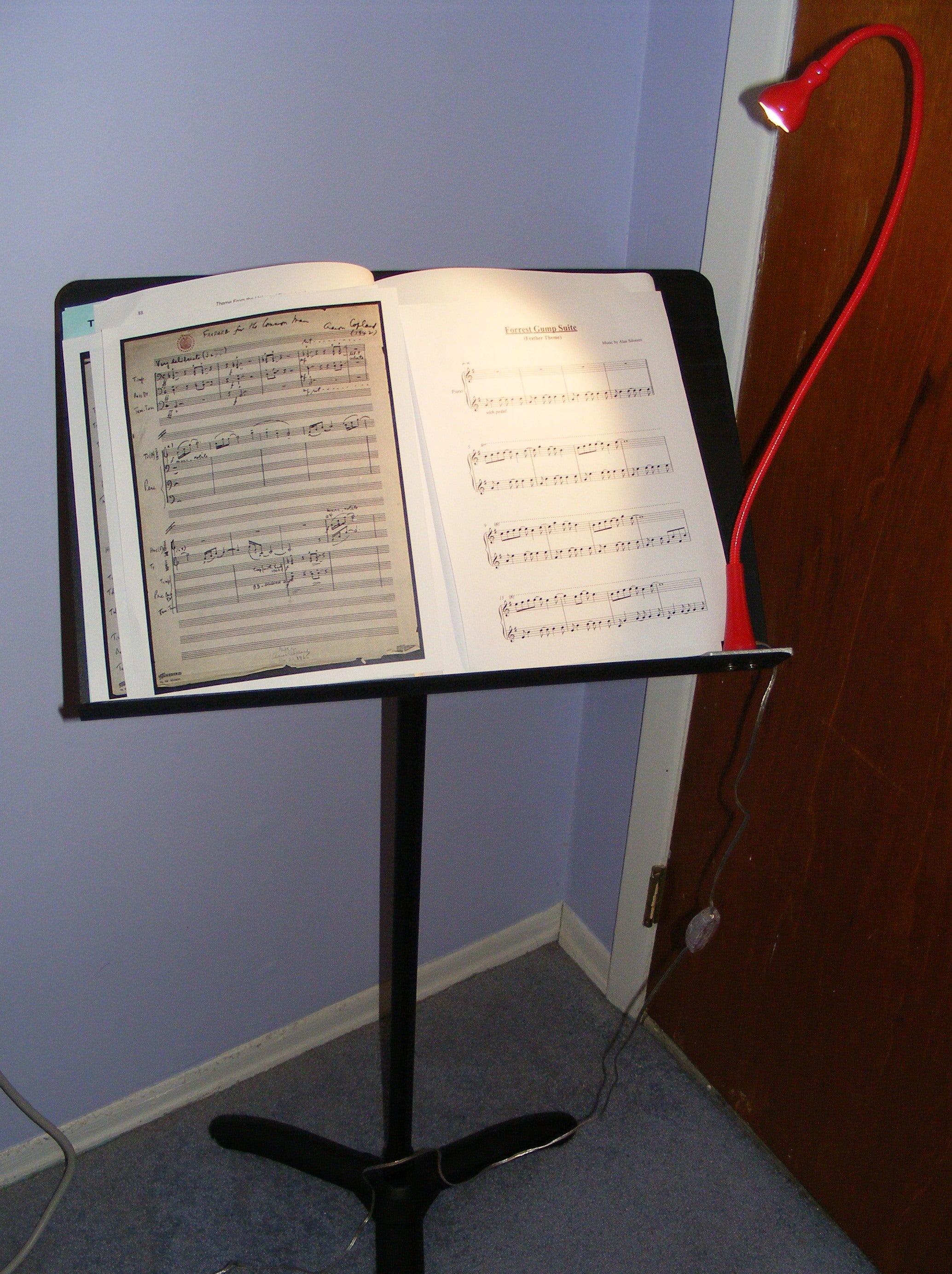 Lighted Sheet Music Stand