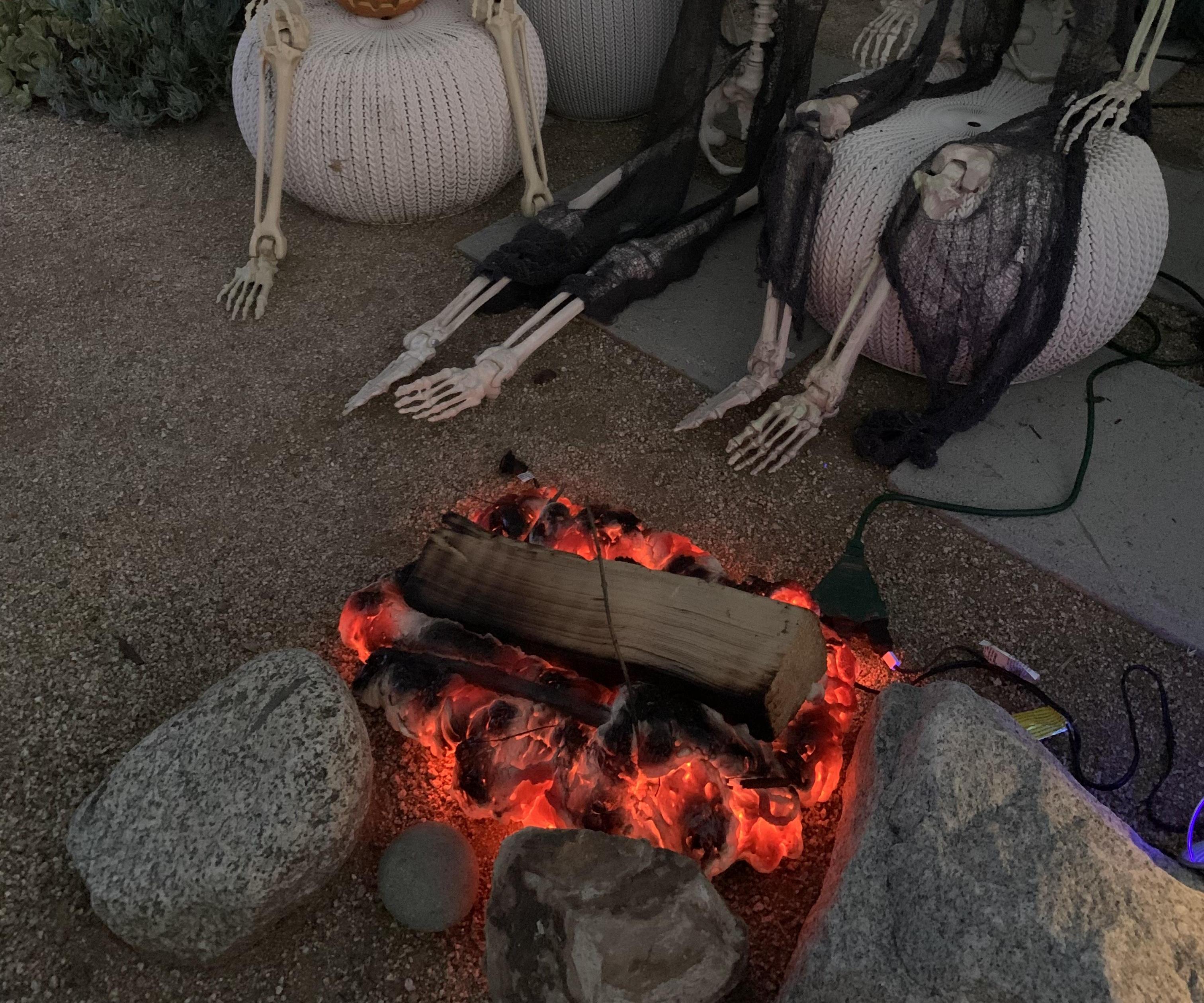 Halloween Light-up Campfire Prop