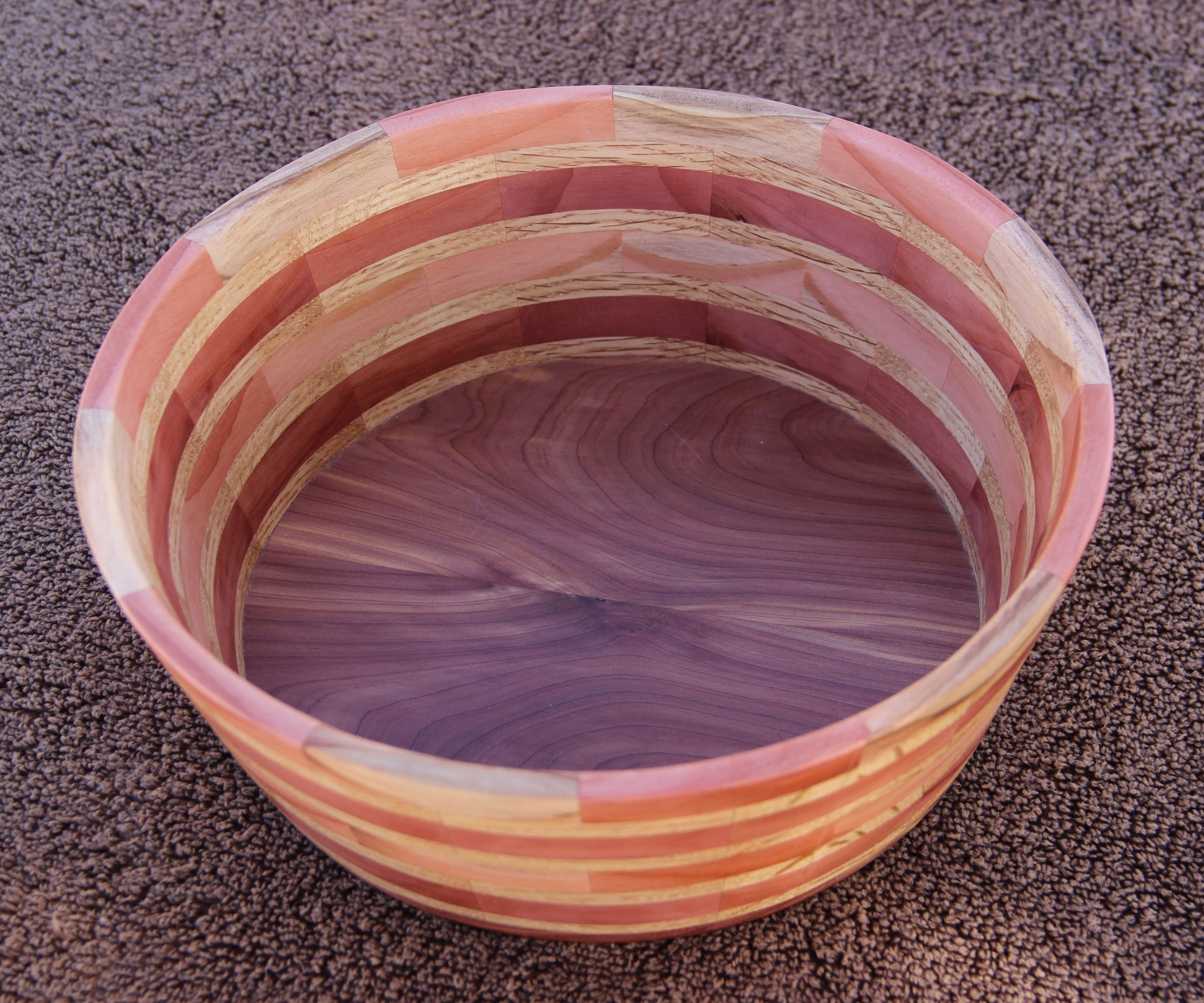 How to Make an Angled Segmented Bowl With Your Bandsaw