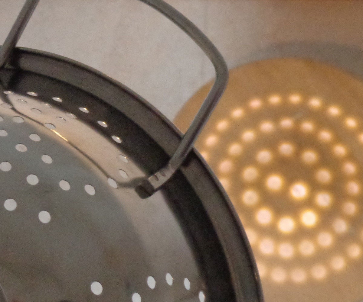 Colander Effect Lamp Using a Magnifying Glass