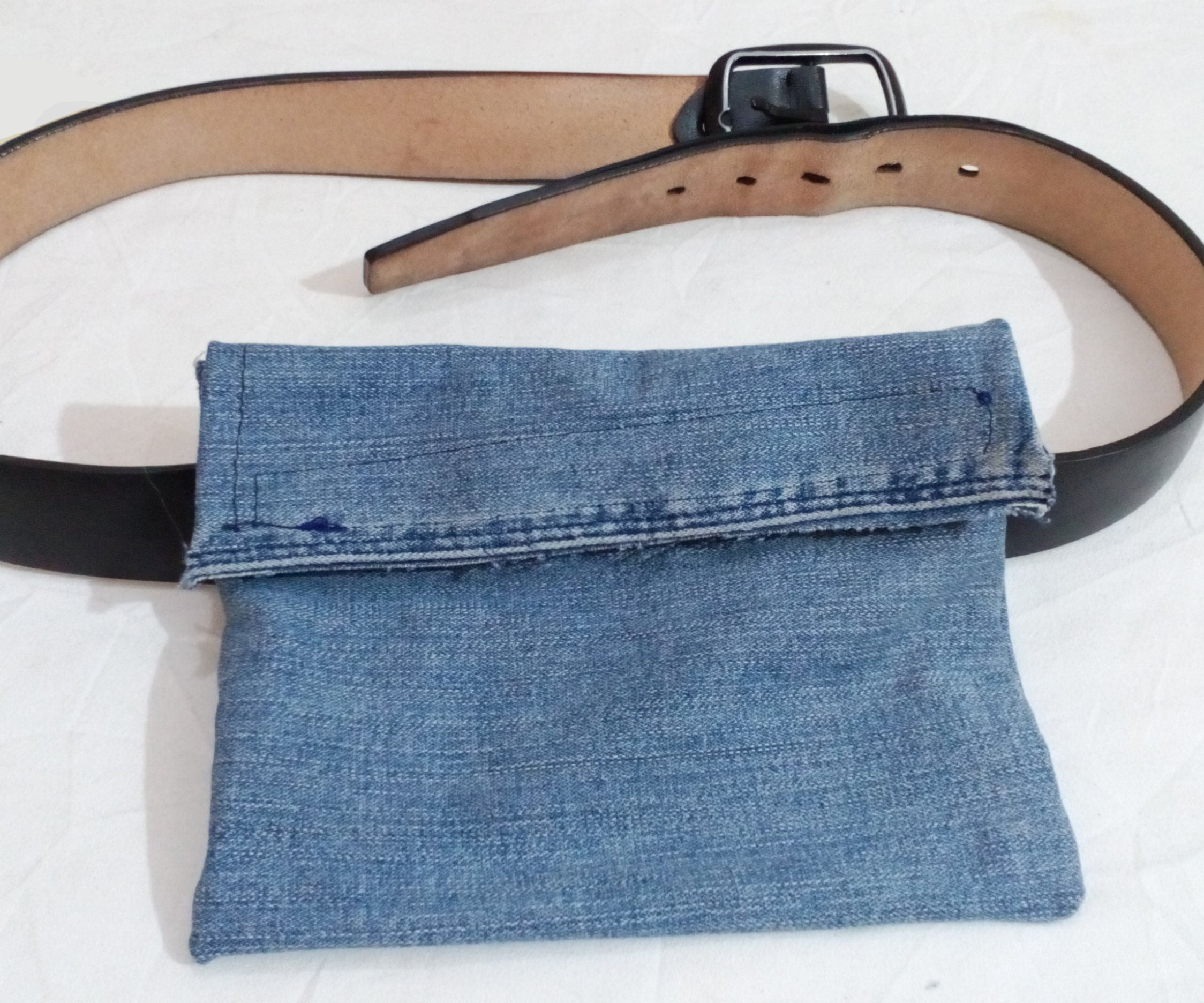 How to Make Fanny Pack ,Stationery Bag From Old Jeans