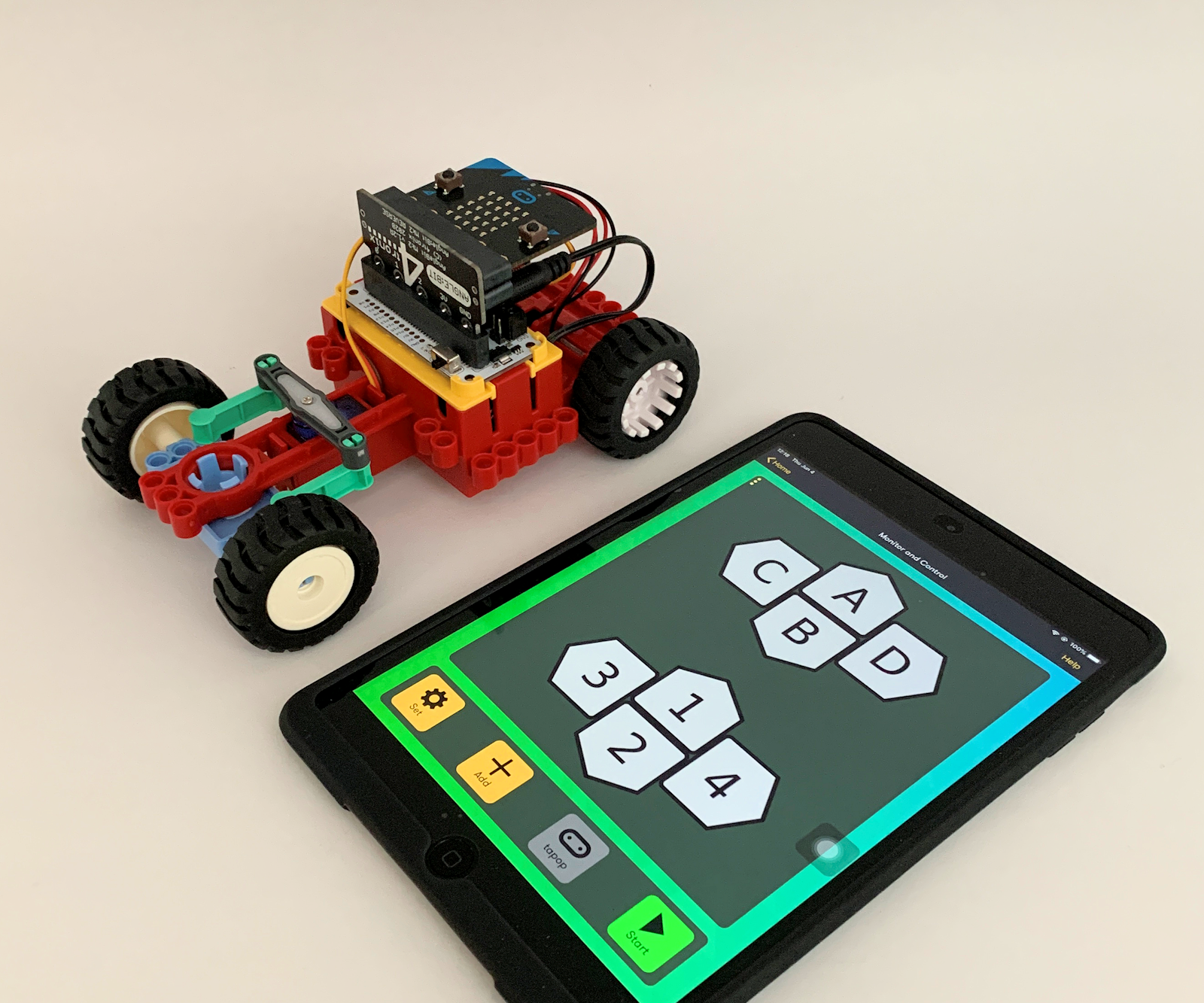 [2020] Using IPhone or IPad and Micro:bit Game Pad App to Control an RC Car