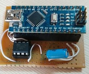 Arduino Nano As Attiny 85 Programmer and 5 LED POV 