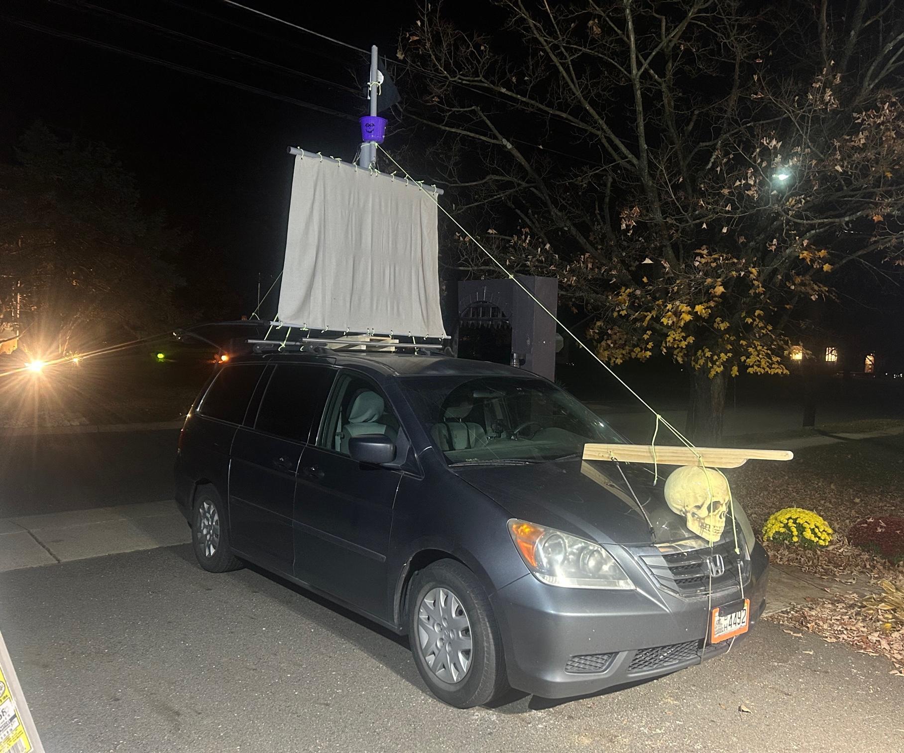 Minivan Trunk-or-Treat Pirate Ship