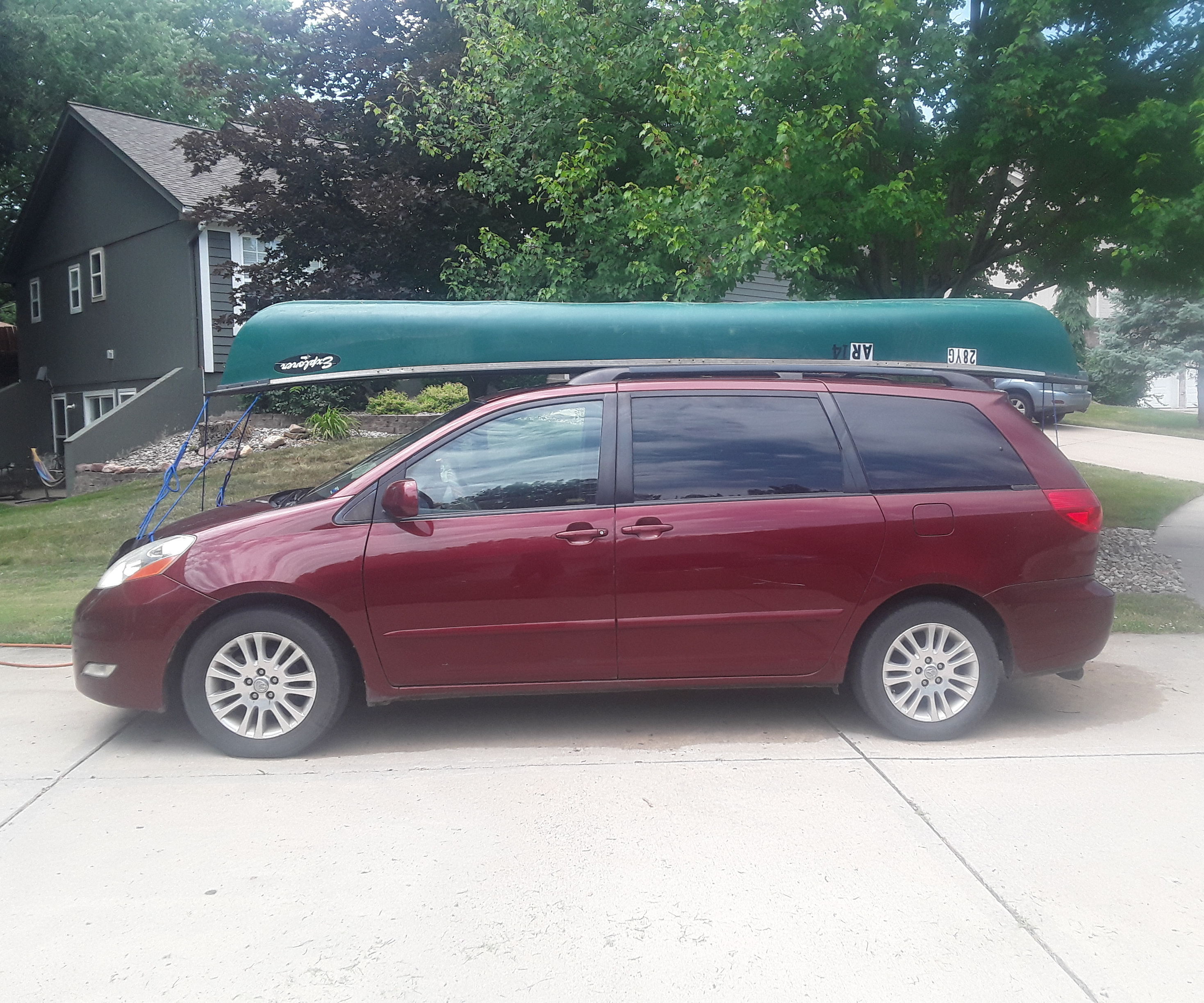 How to Tie a Canoe to Your Vehicle for Safe Traveling