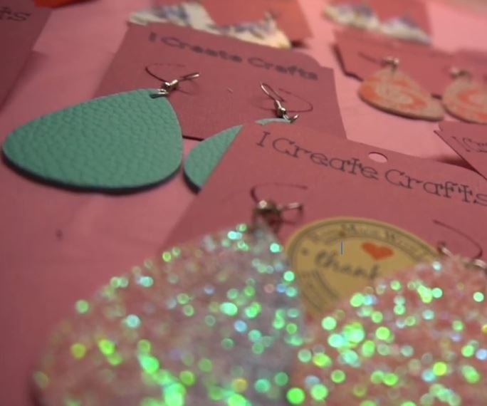 How to Make Easy DIY Earring Card Displays