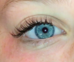 How to Apply Eyelash Extensions