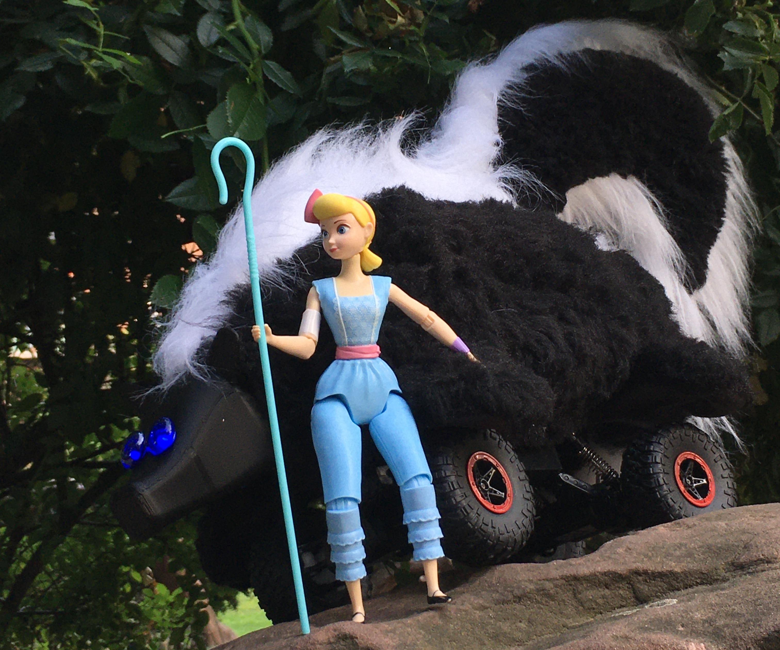 Bo Peep's Skunk Mobile - Remote Control Plushy