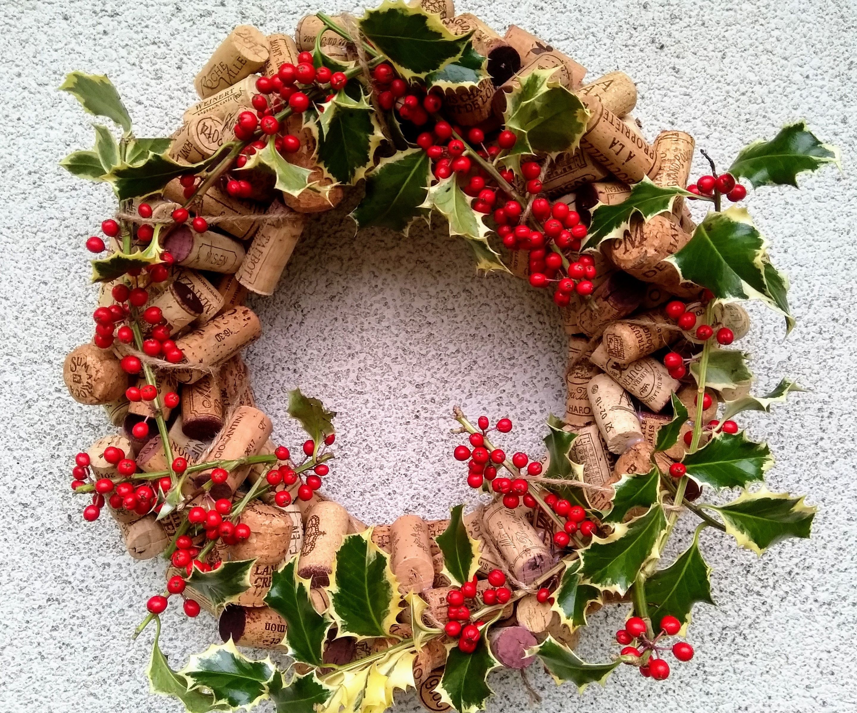 Wine Cork Wreath – Almost Zero Cost