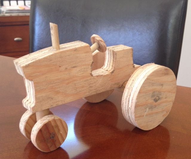 Simple Toy Tractor