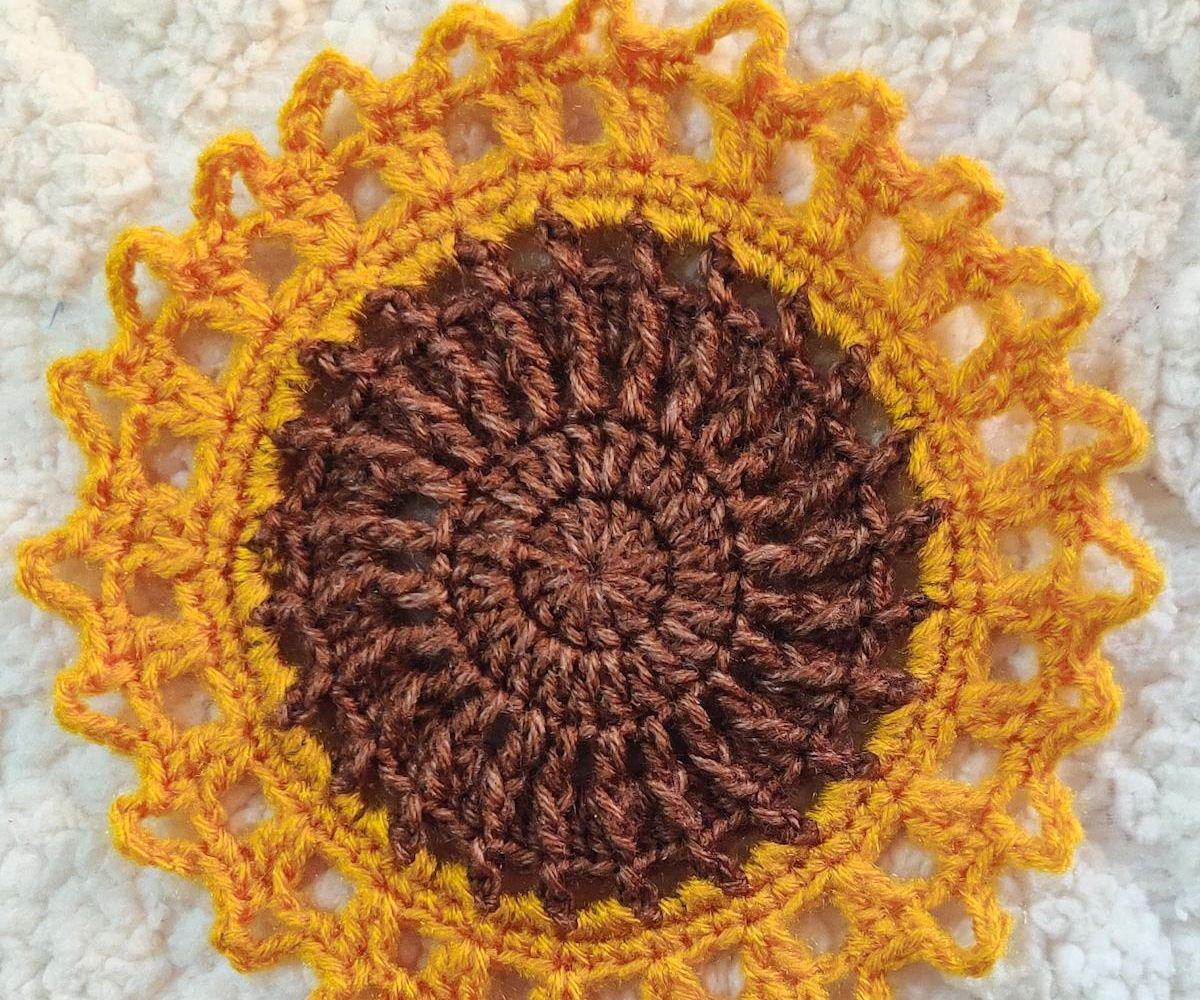 Easy to Make Crochet Sunflower Mini Doily