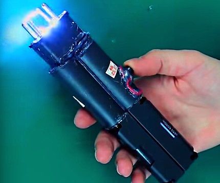HOW TO MAKE a EXTREMELY POWERFUL TASER (Stun Gun) 800.000V | Tutorial