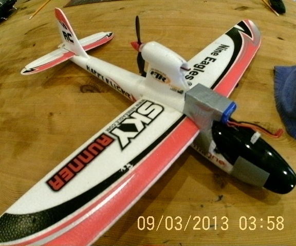 Small,cheap RC Plane!