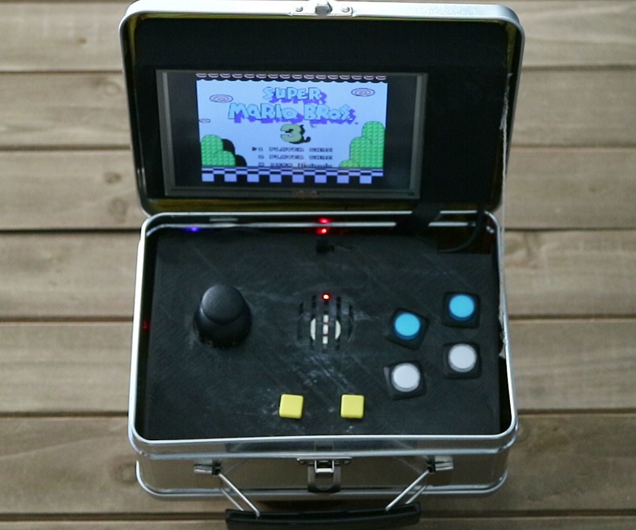 Mini Lunchbox Arcade