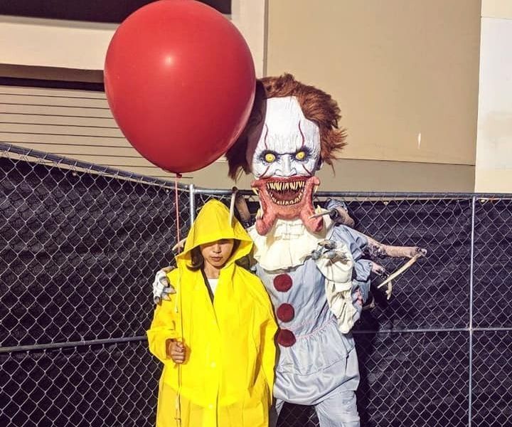 Pennywise (IT) Transforming Into a Spider