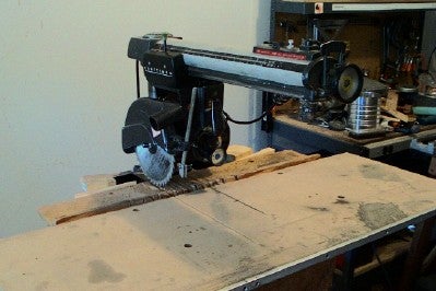 Setting Up a Radial Arm Saw