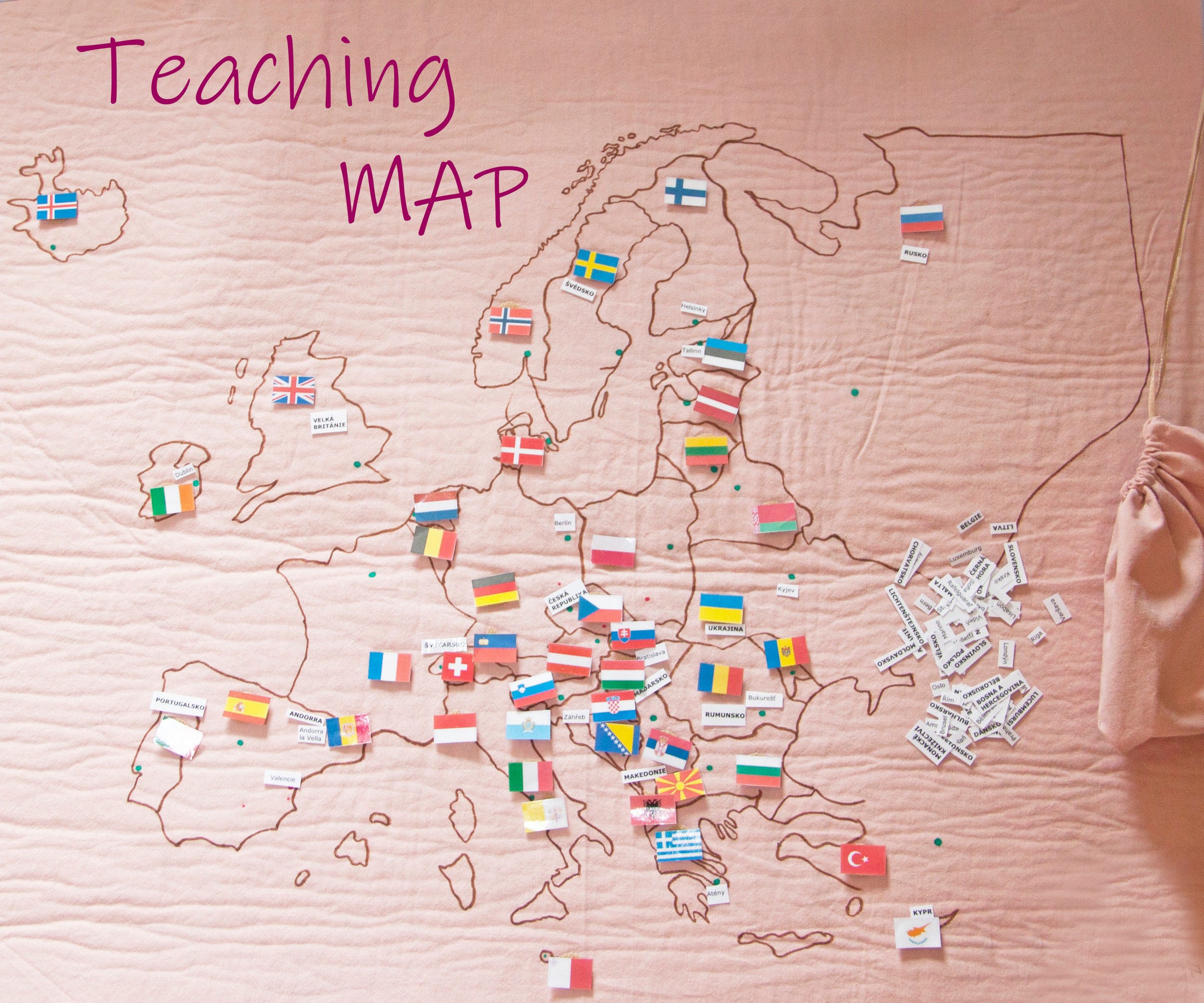 Teaching Map (also for Hanging)
