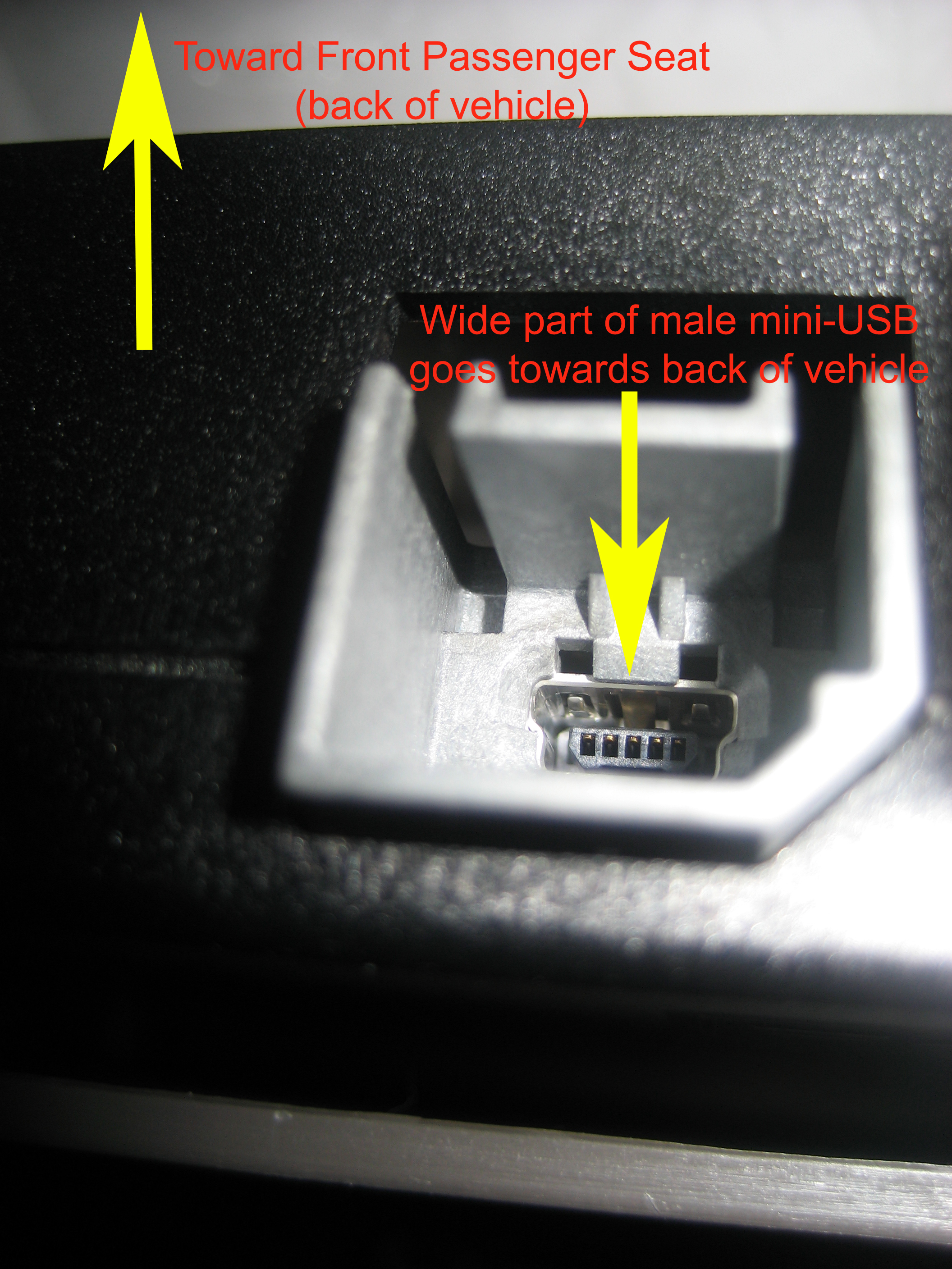 (4) Hidden USB2 Port.JPG