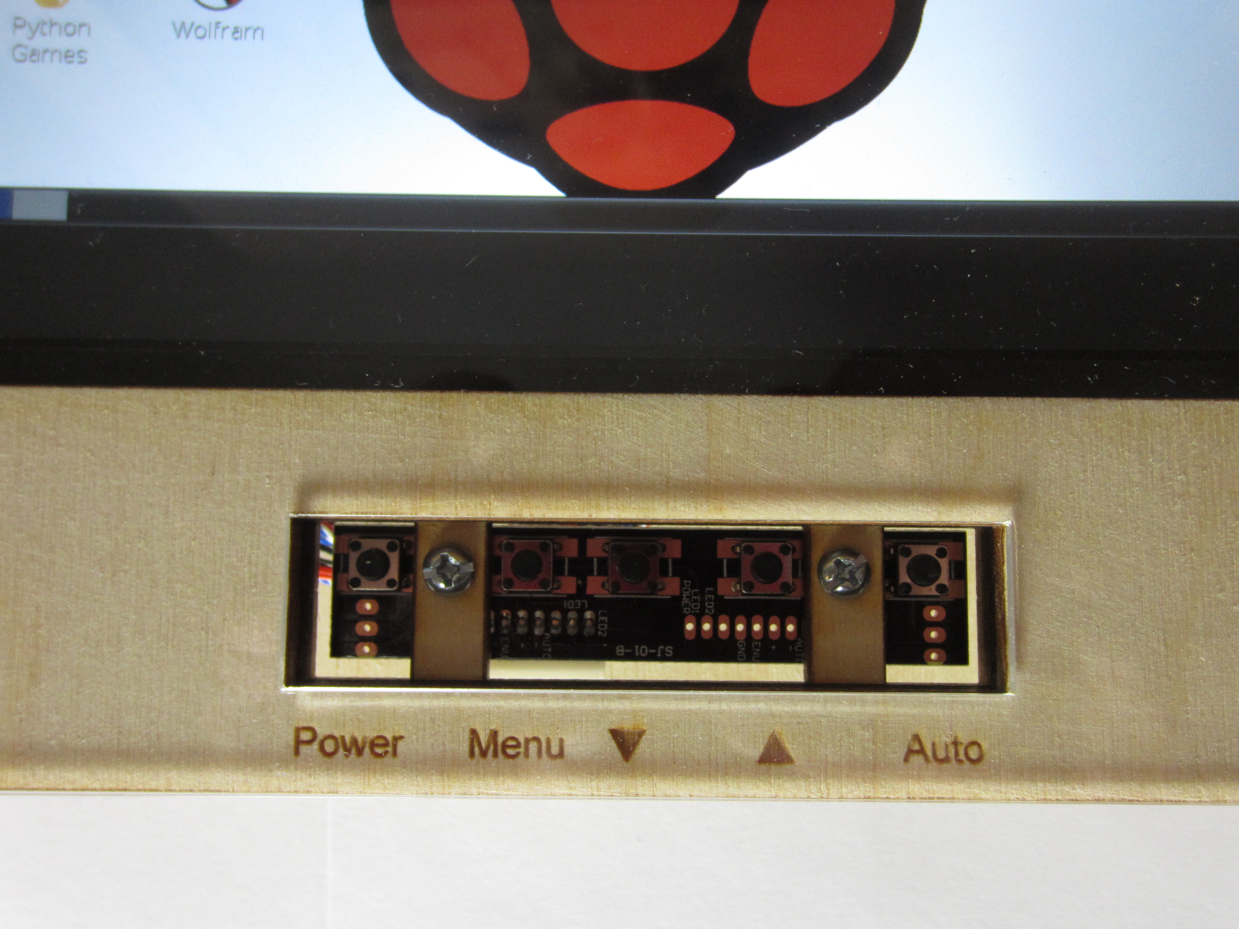 0 - 3 - Laser Cut RPi LCD Case.JPG