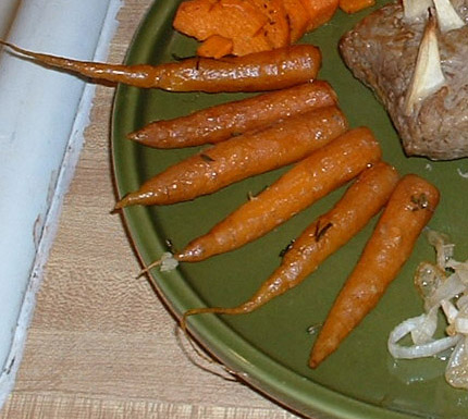 00_carrots_plated.jpg