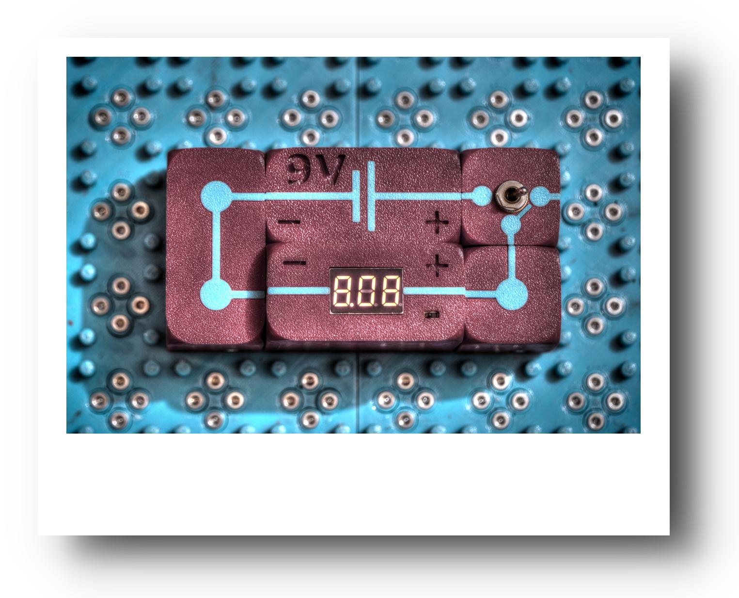 01.Voltmeter_bordered.jpg