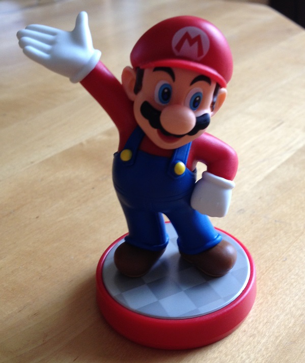 01_mario_outside_box.JPG