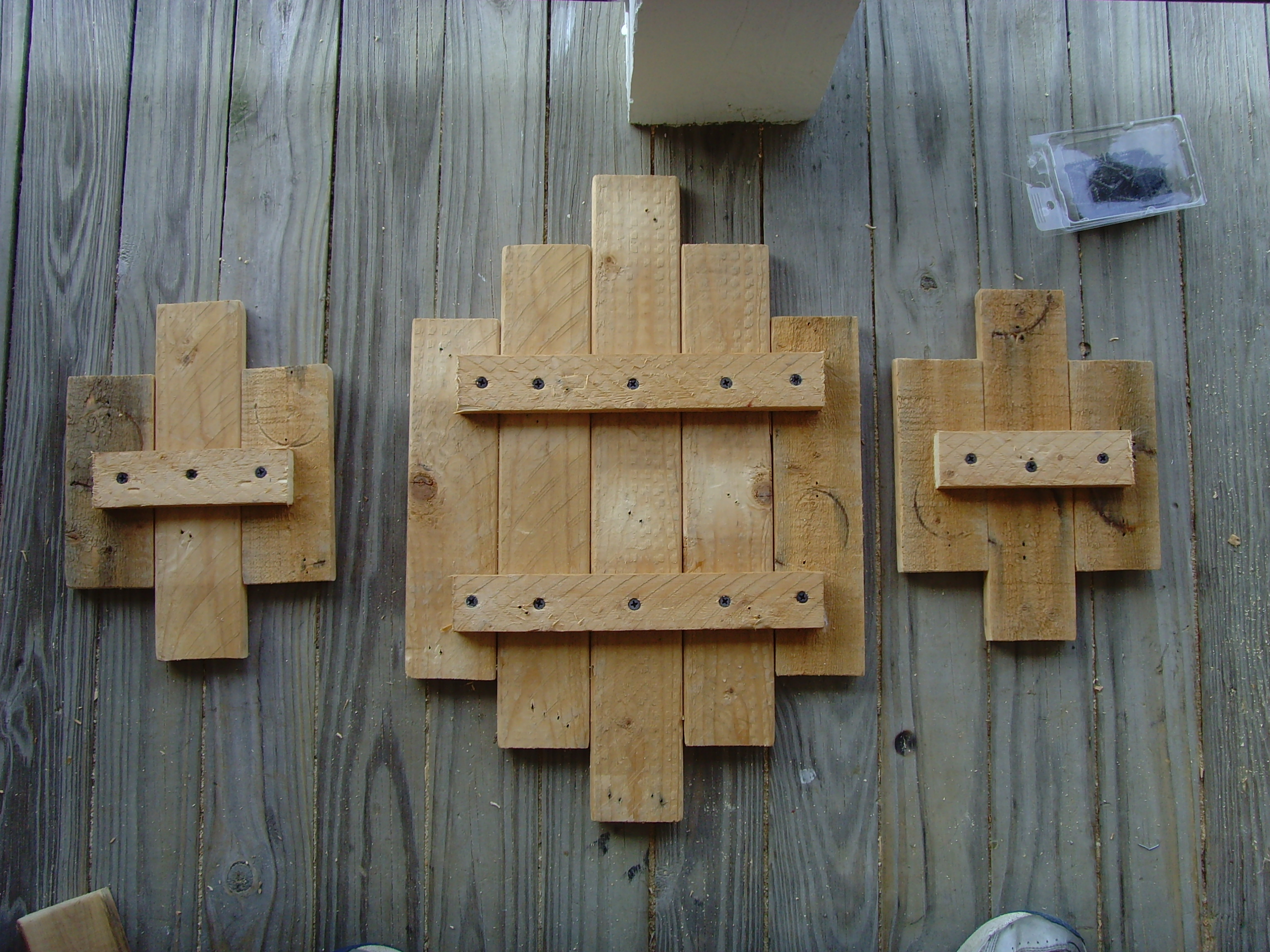 02 - Attaching the pieces.JPG