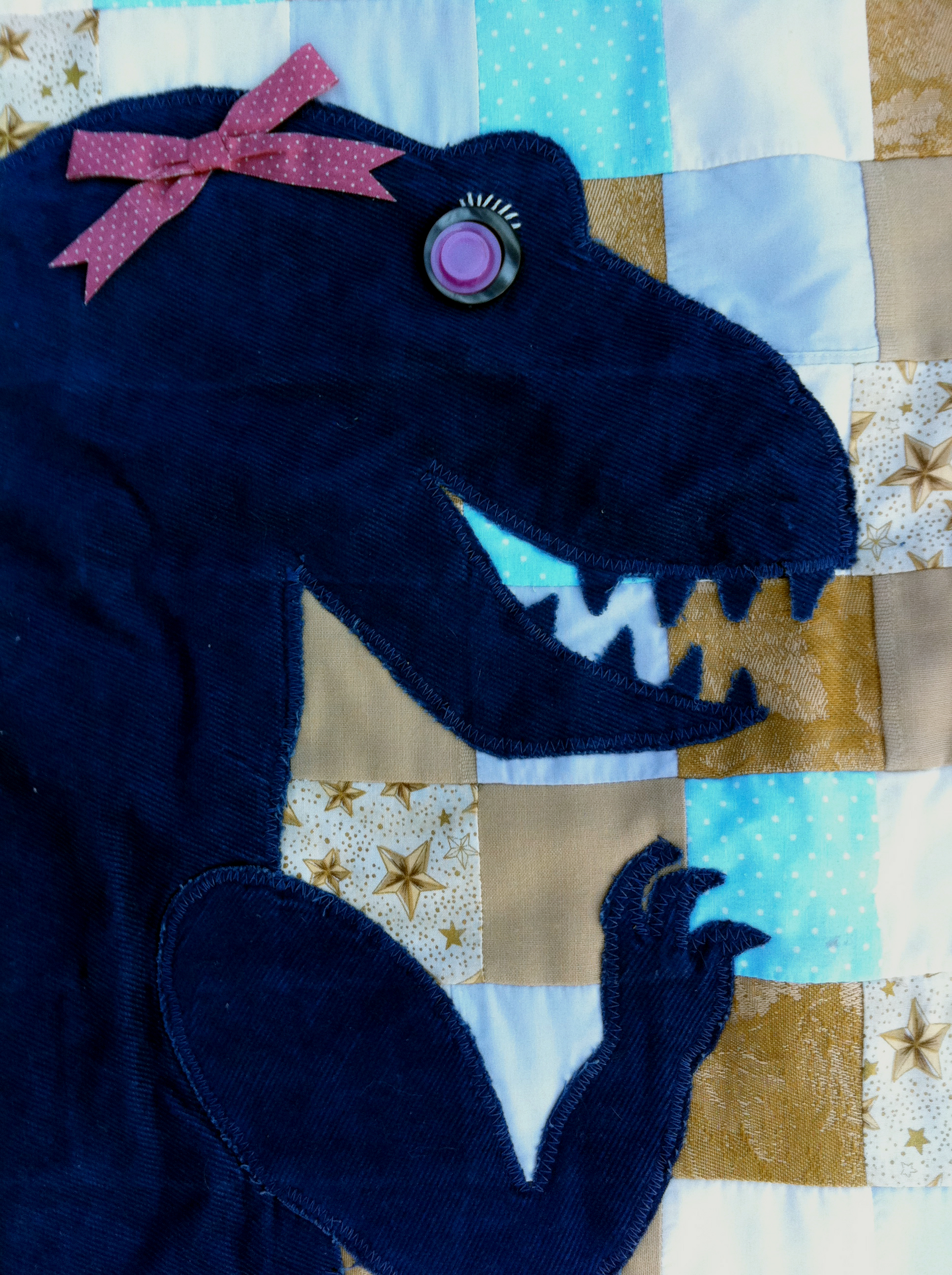 02 DinoQuilt.jpg