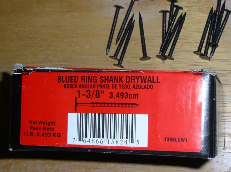 02_Materials_Nails.jpg