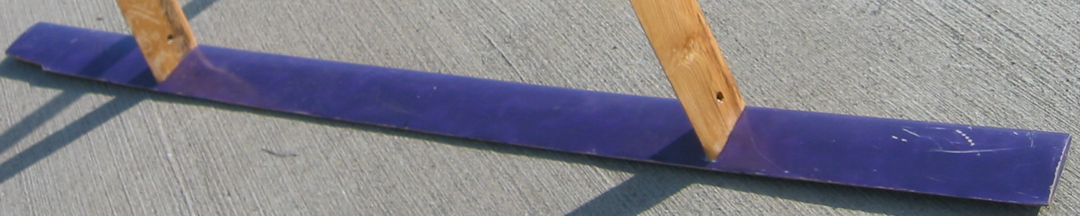 03wing.jpg