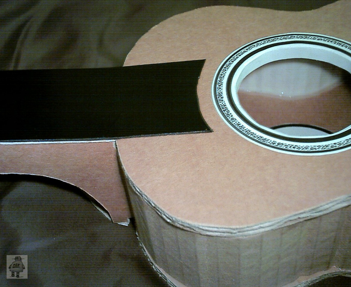 040_FretboardDetail.jpg