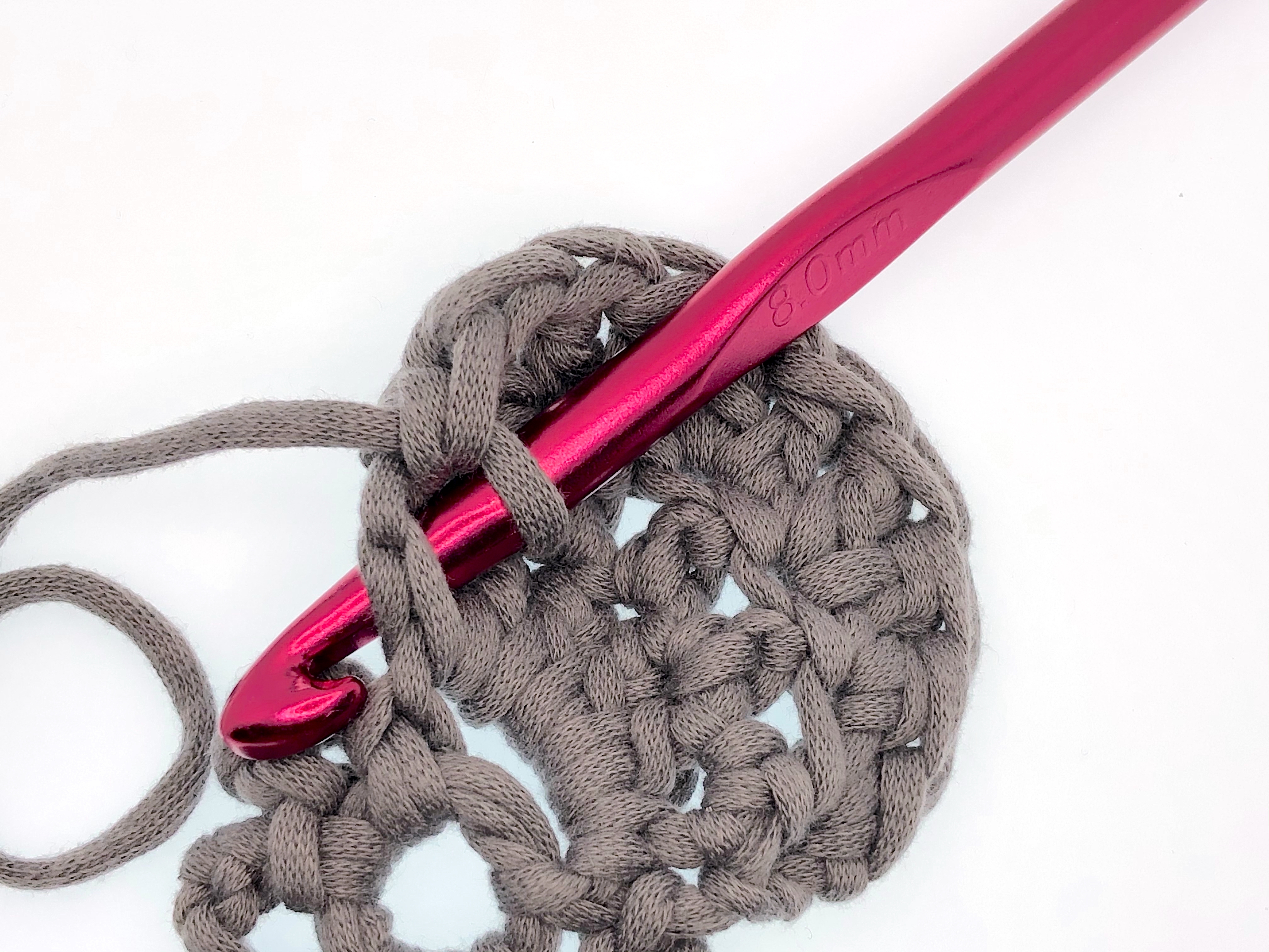 05.single.crochet.row.2.jpg