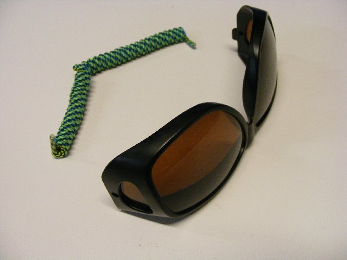 090207 Sunglasses no arm parts.jpg