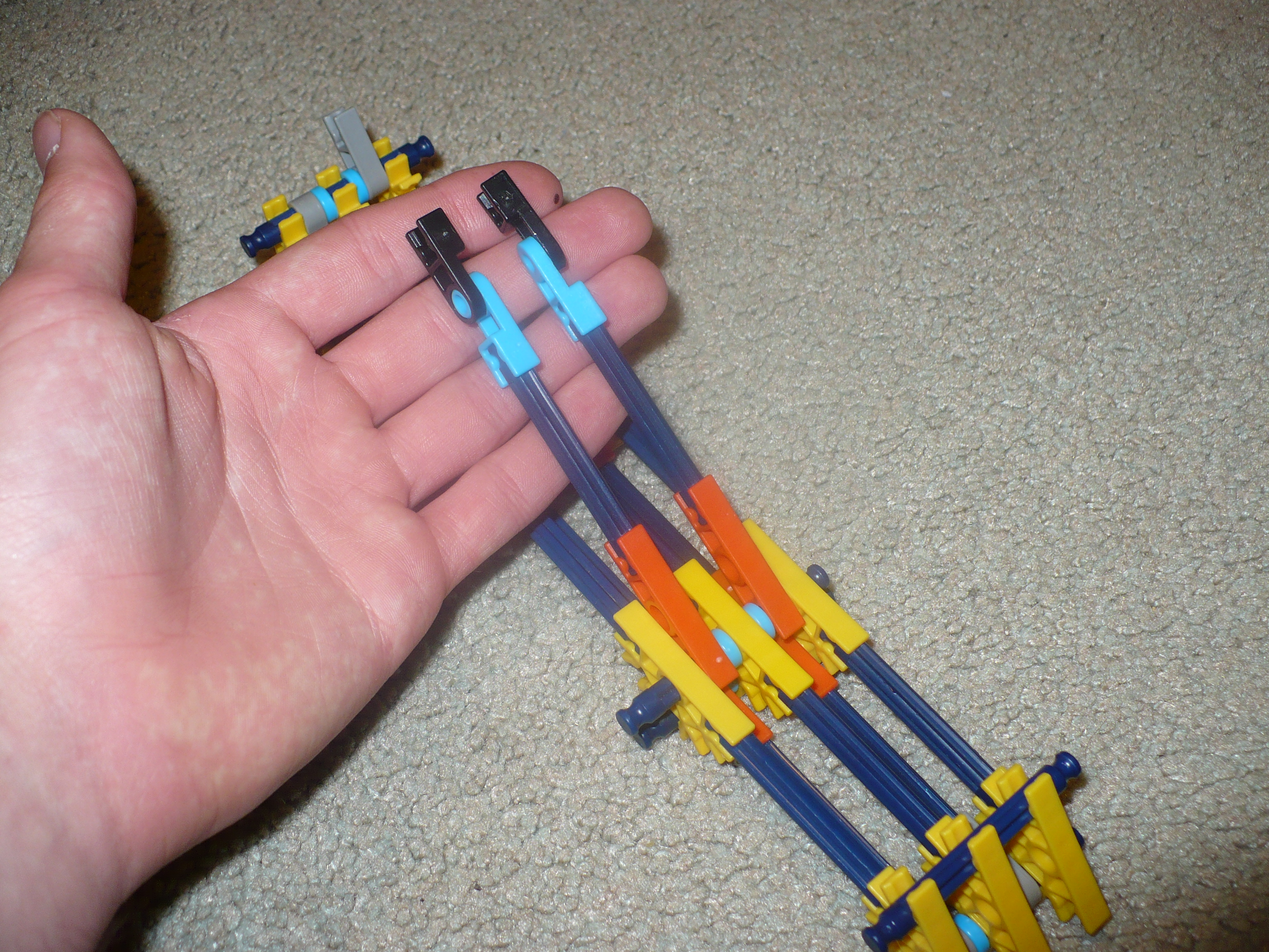 090531L06-KnexGun.JPG