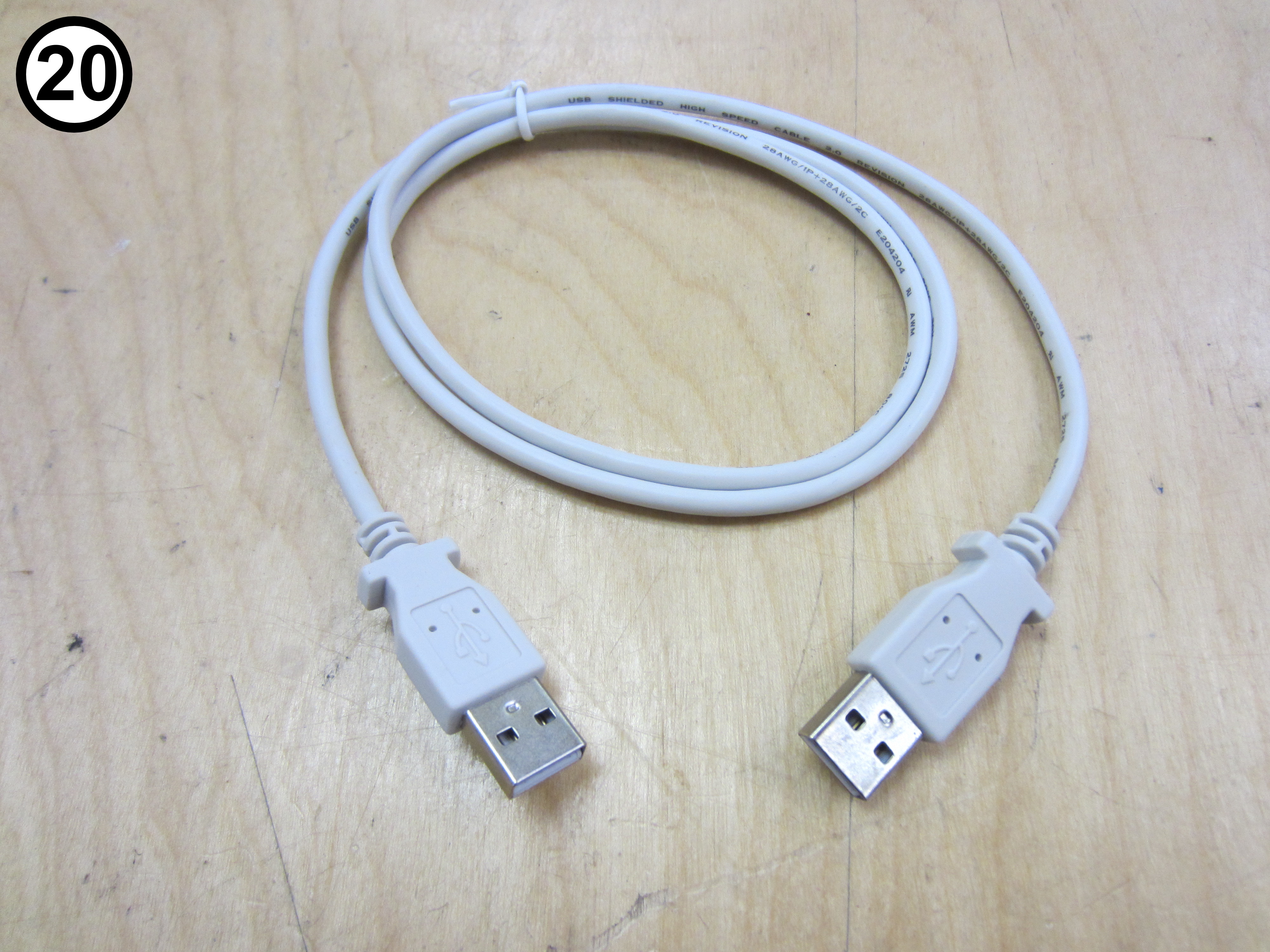 1 - 20 - Cables - USB Type A Male to Type A Male.JPG