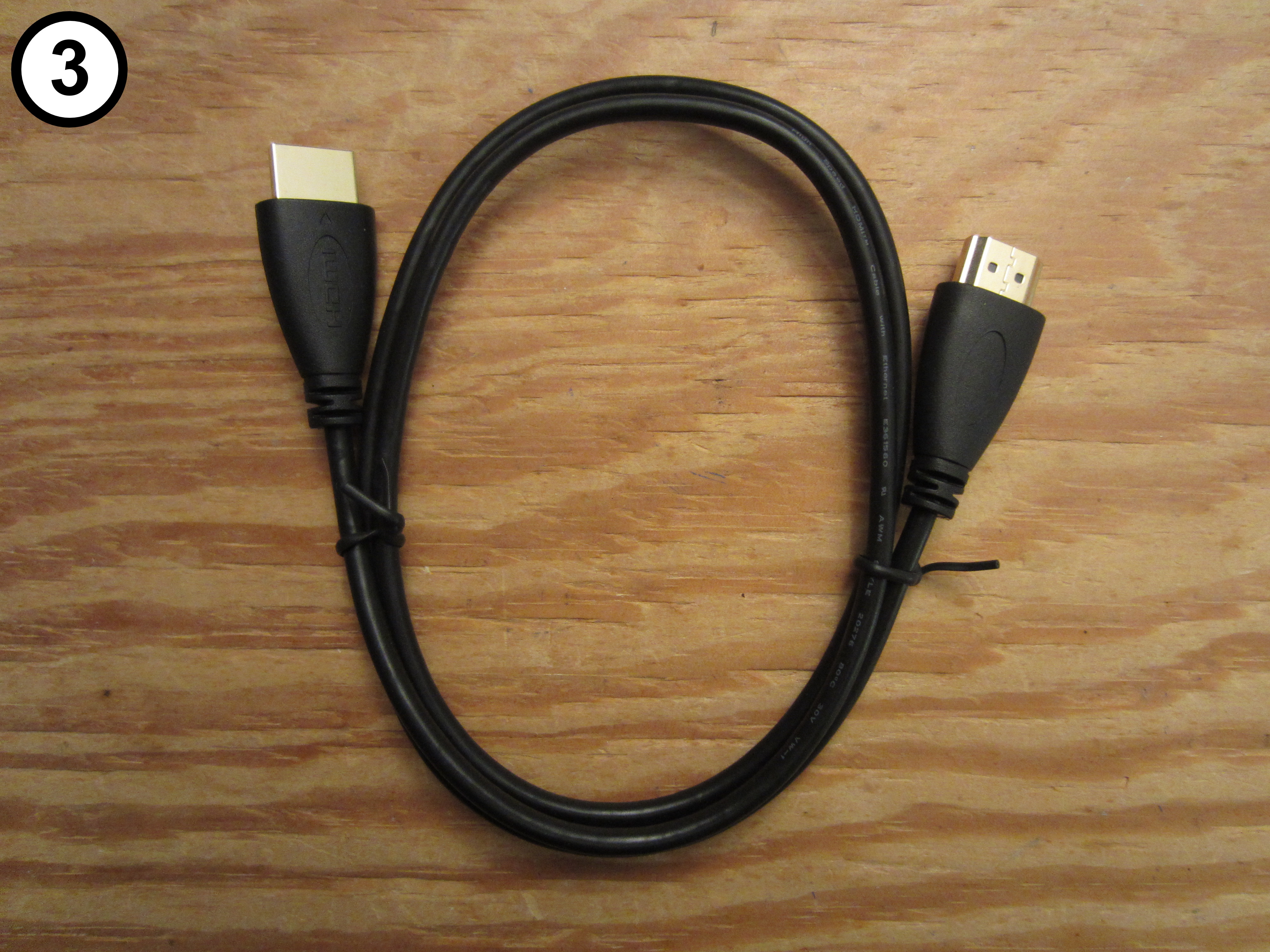 1 - 3 - HDMI Cable.JPG