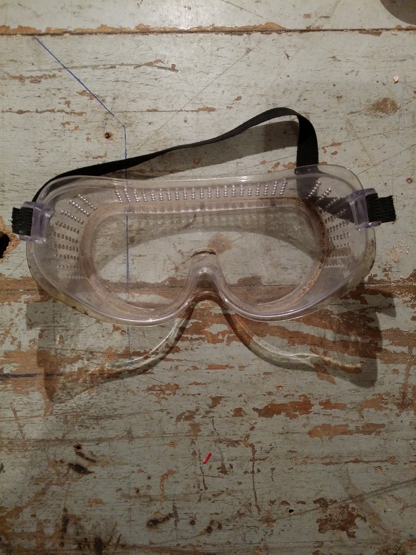 10-protective glasses.jpg