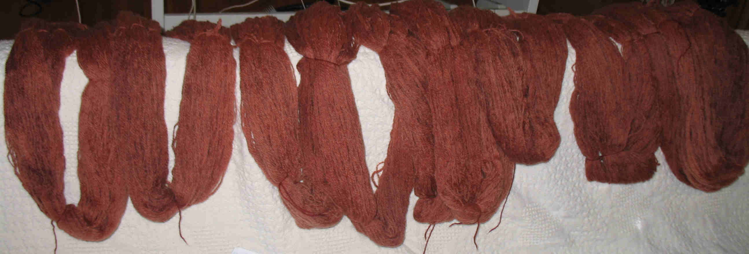 1000 grams of finished madder red wool yarn.jpg