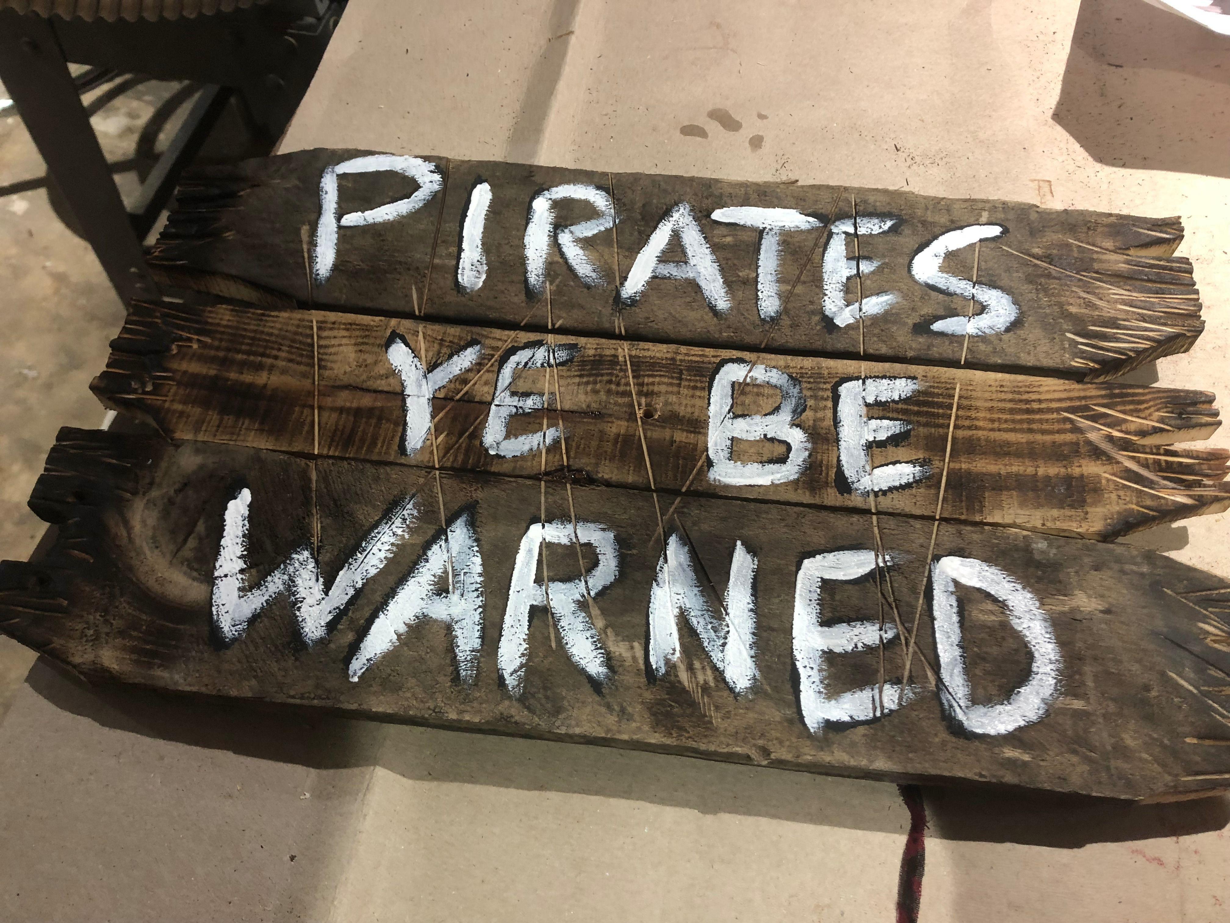 106 Pallet Sign.JPG