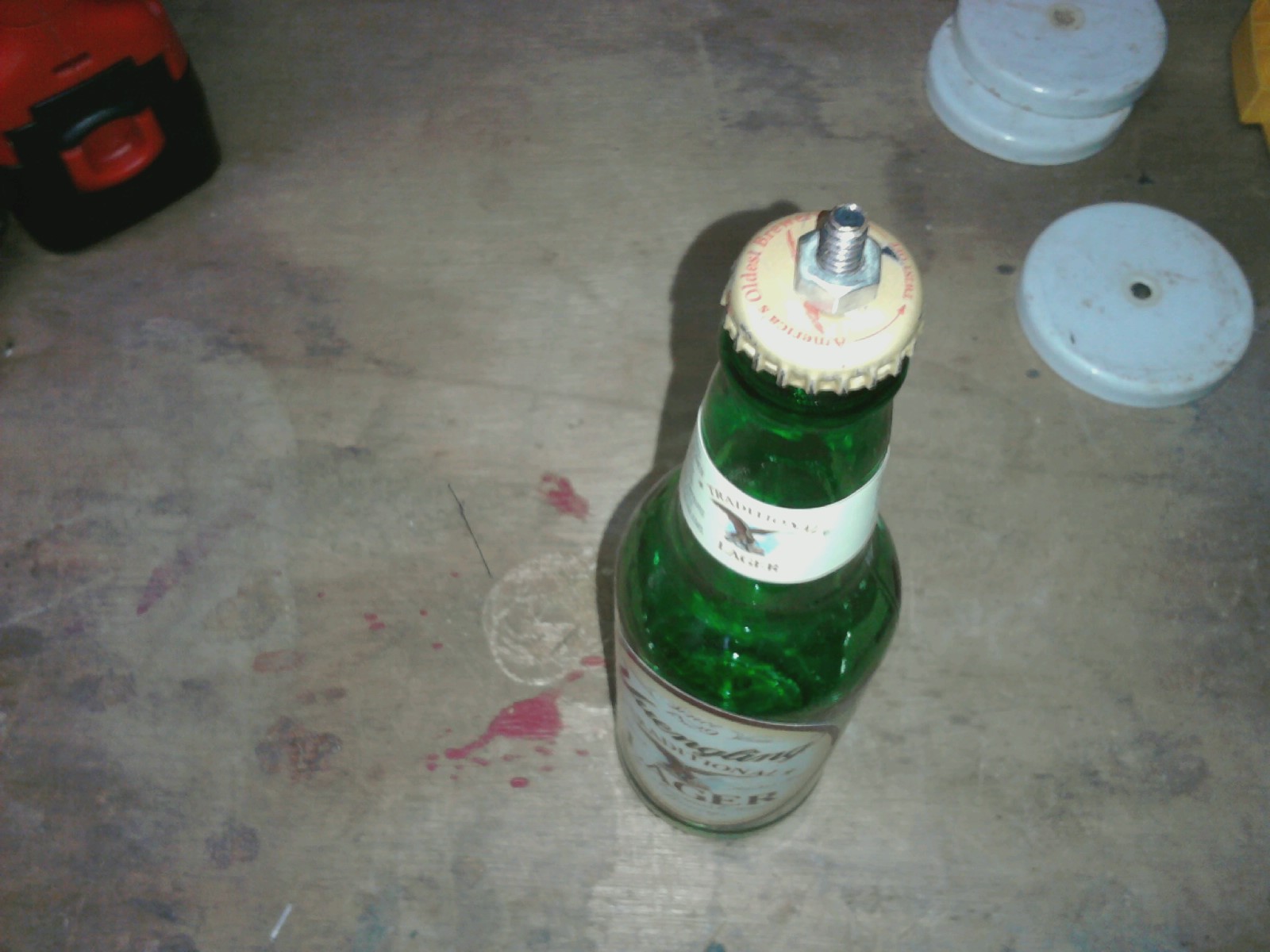 10beer with cap and bolt1.jpg