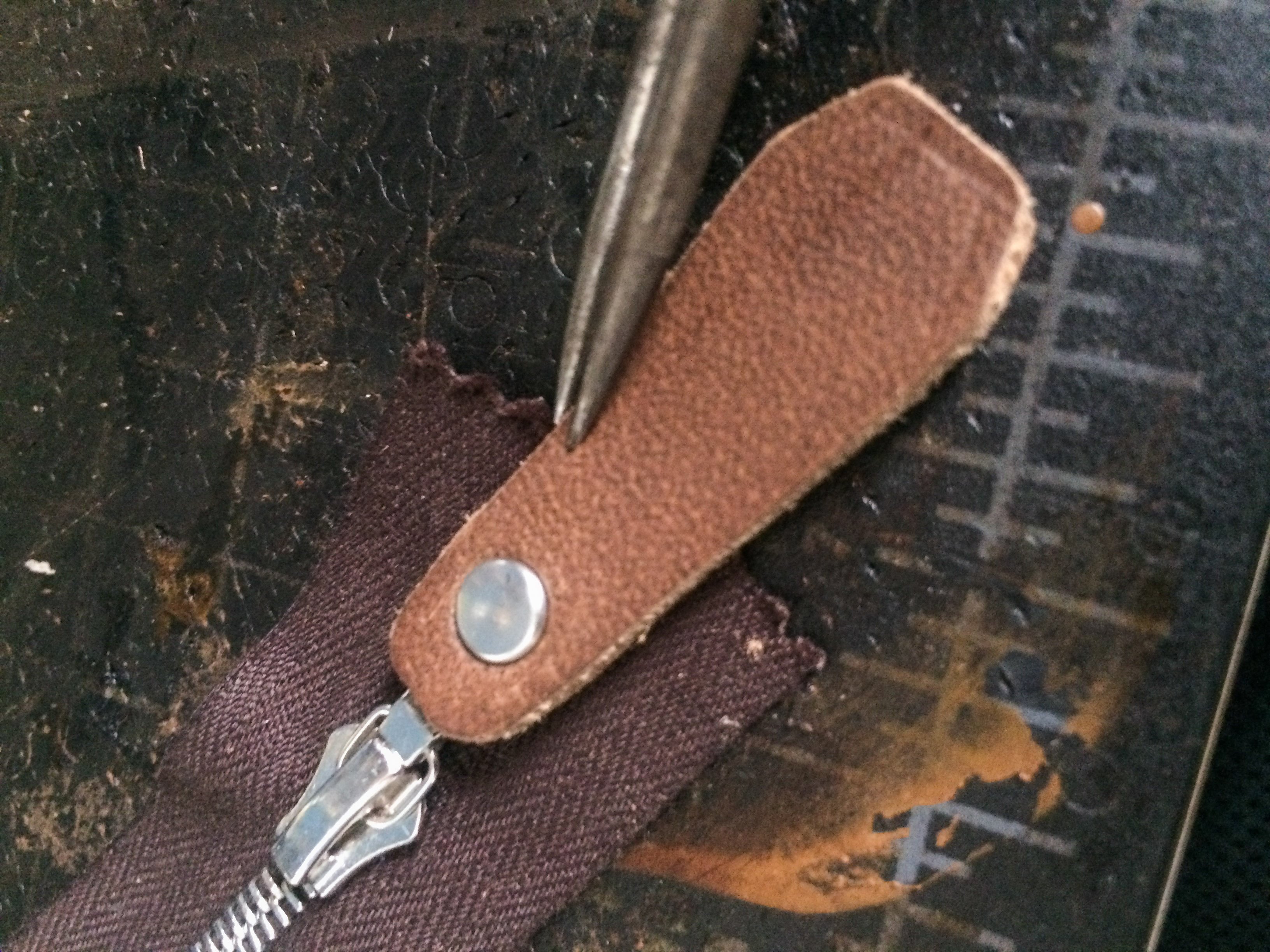 114 - Mark stitching lines then rivet.jpg