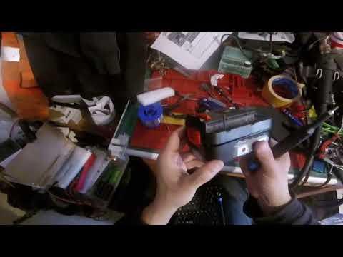 12 Power tool battery from NiCd to Lithium Ion (Closing the battery case)