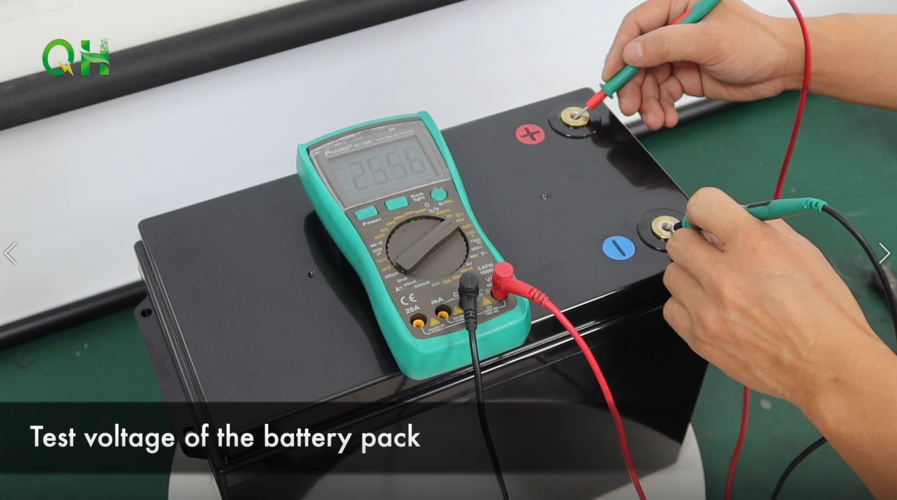 12 Test the Voltage of the Battery Pack.png
