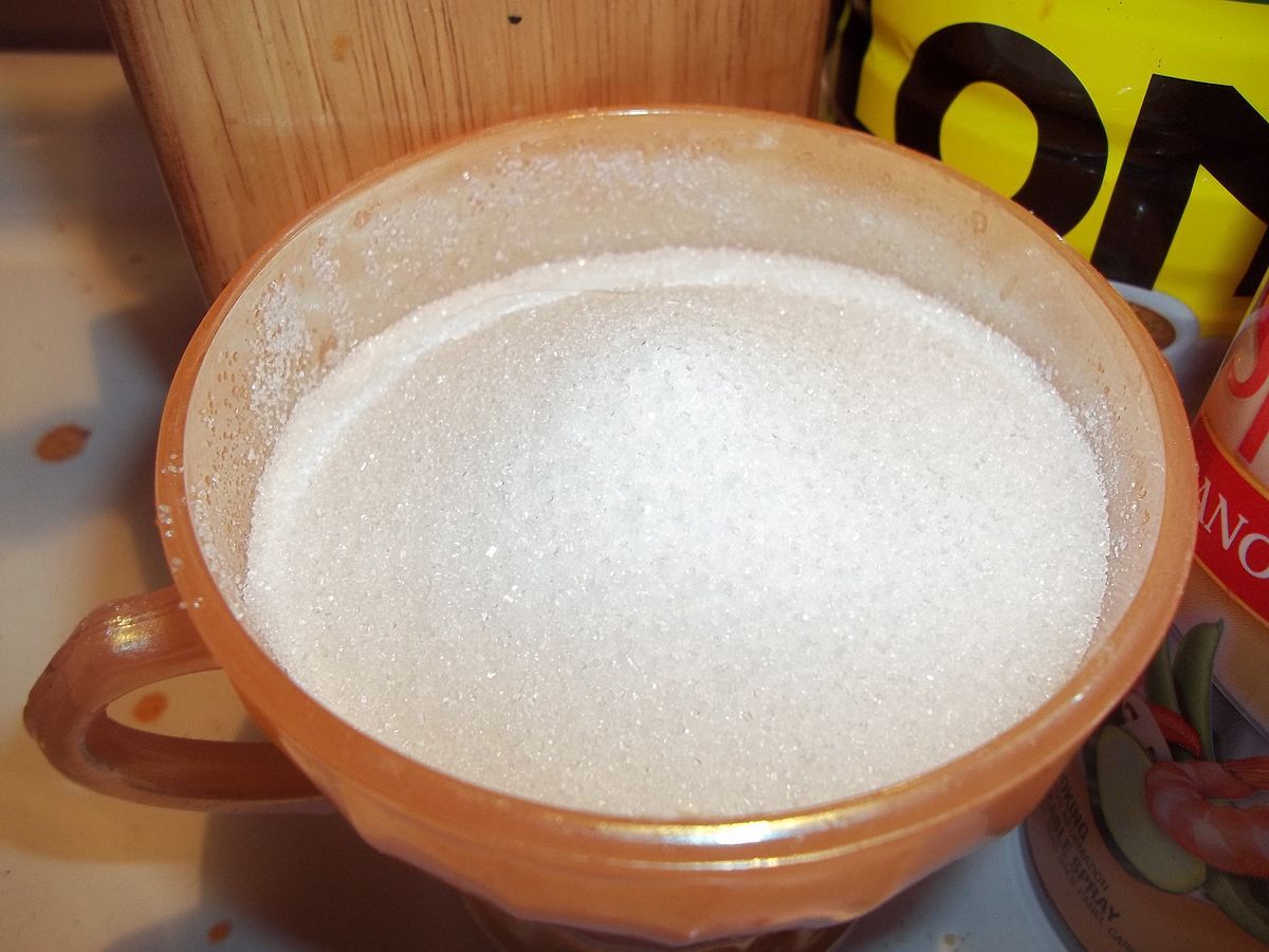 1200px-A_Bowl_of_Sugar_2.jpg