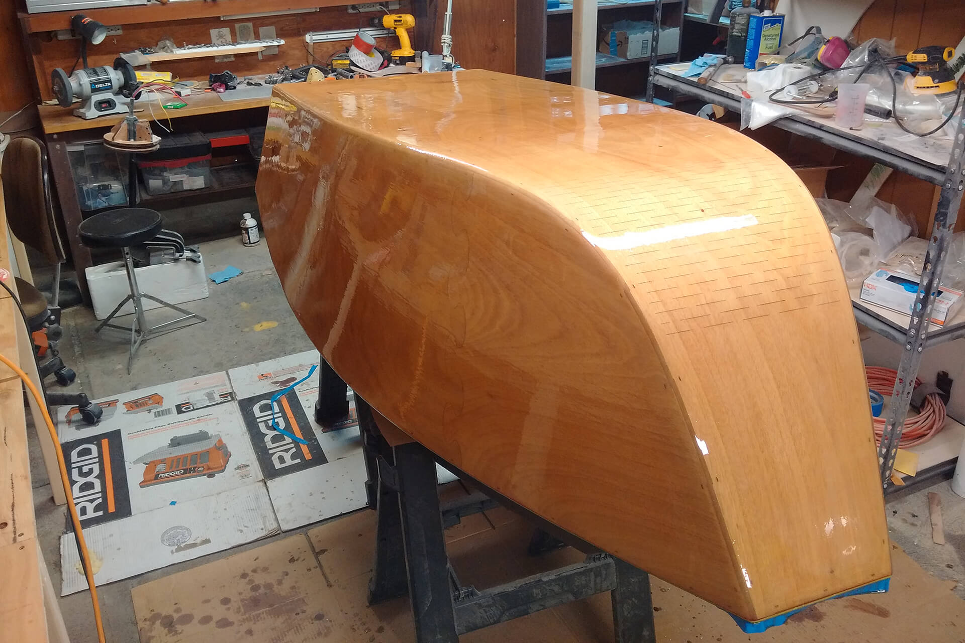 125-mini-boat-varnish.jpg